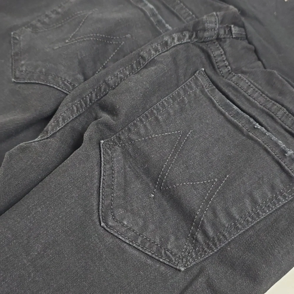 5/$100 Mother The Looker Ankle Fray Jeans in Guilty As Sin (Maternity)